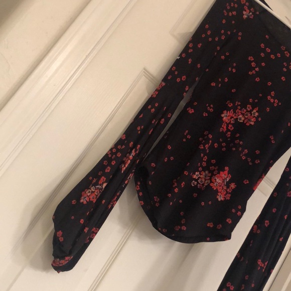 Long sleeve top - Picture 2 of 4